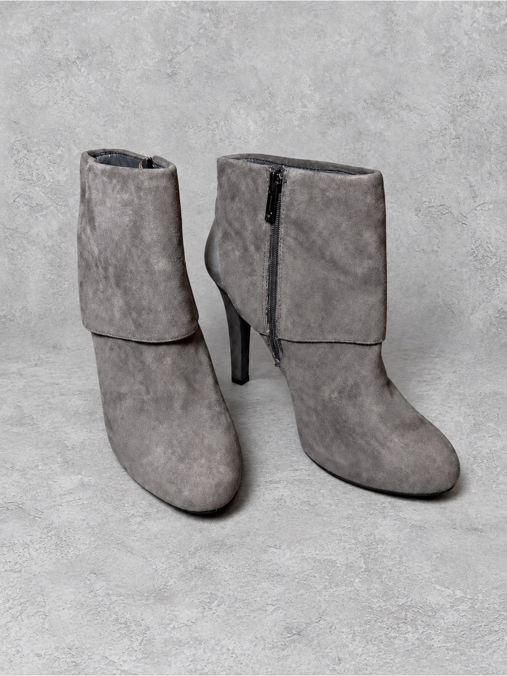 Jessica Simpson Gray Fold-Over Suede Ankle Booties